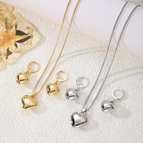 3/$35 Chunky Silver Heart Pendant Necklace & Dangle Hoop Earrings Set Jewelry - Picture 6 of 8